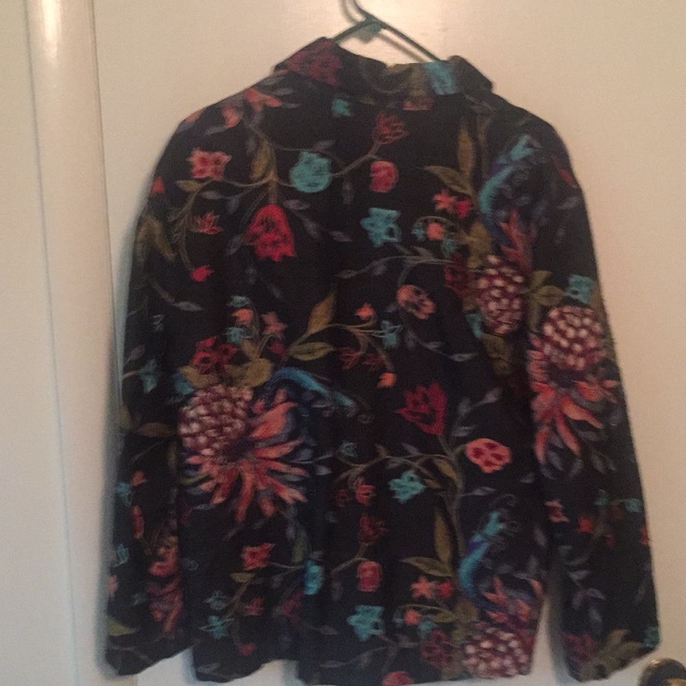 Silk jacket. - Picture 4 of 4